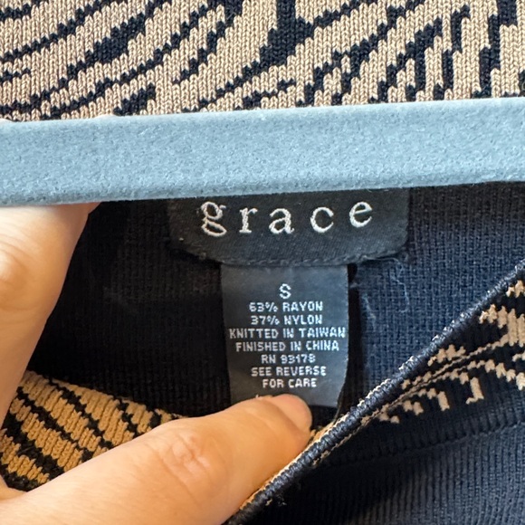 Grace Women's Black Sweater with Zebra Print Bateau Neckline - Picture 2 of 4